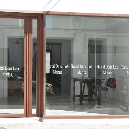 Hostal Dona Lola Marina Захара-де-лос-Атунес Экстерьер фото